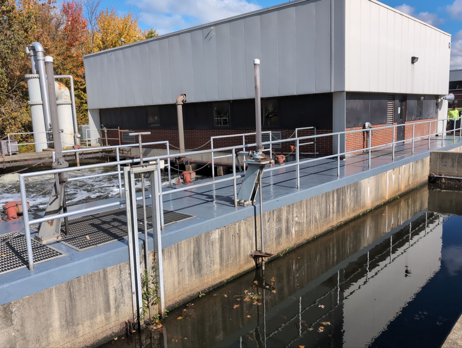  Industrial Coating Work Site Picture
